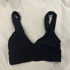 Align V-neck Bra